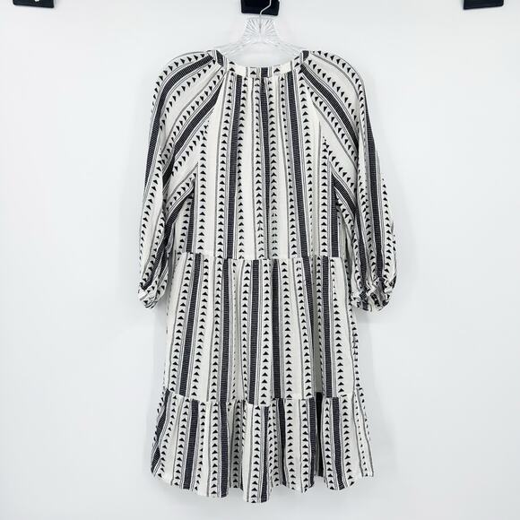 Evereve Carolina Black & Ivory Aztec Stripe Tiered Mini Dress Womens Size XS - Picture 10 of 12